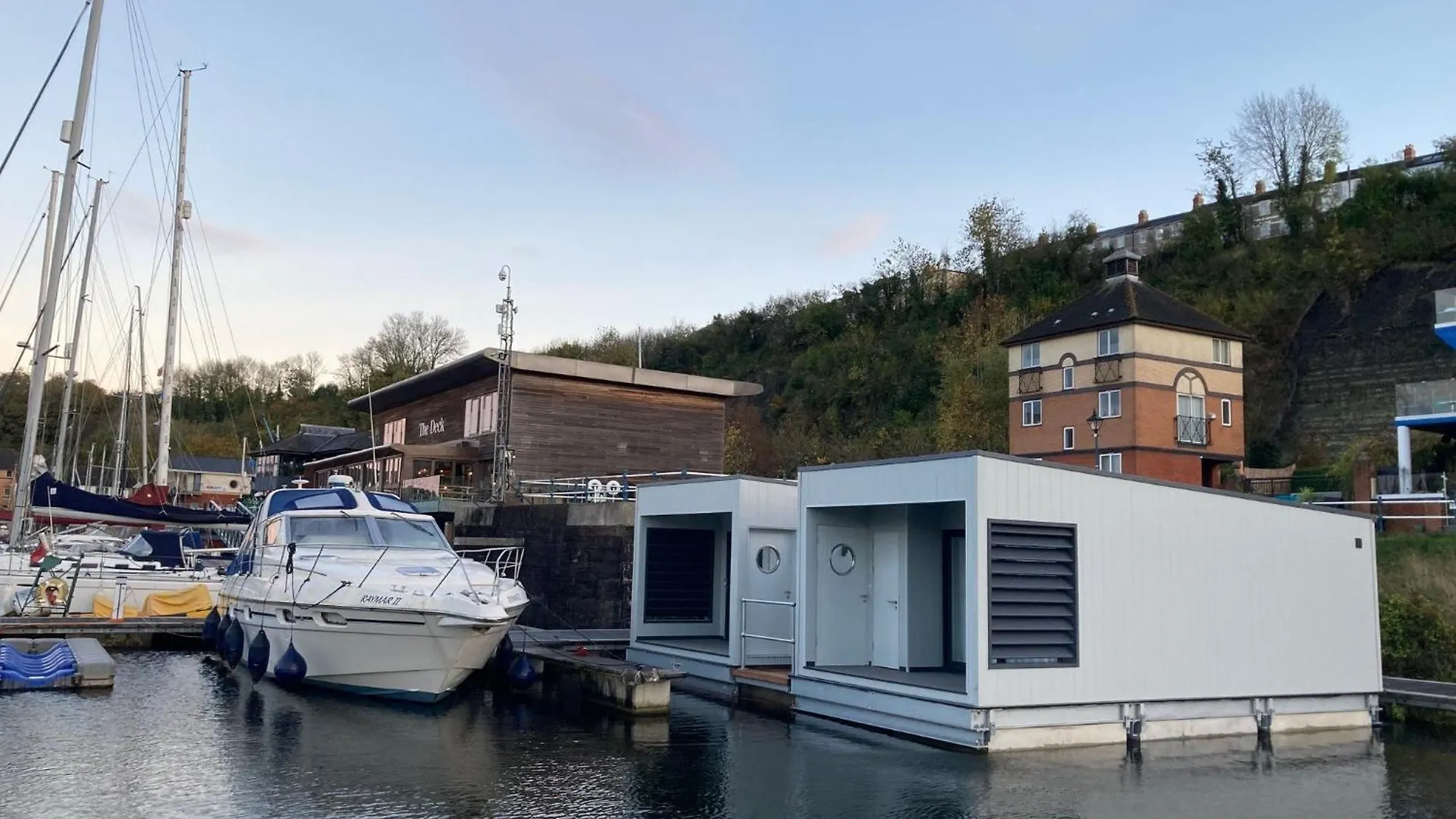 Rooms At Penarth Marina Cardiff 0*,  United Kingdom
