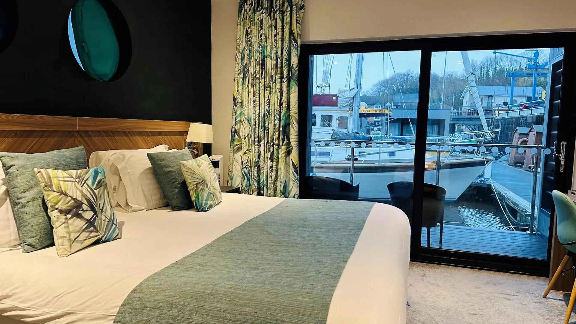 Hotel Rooms At Penarth Marina Cardiff